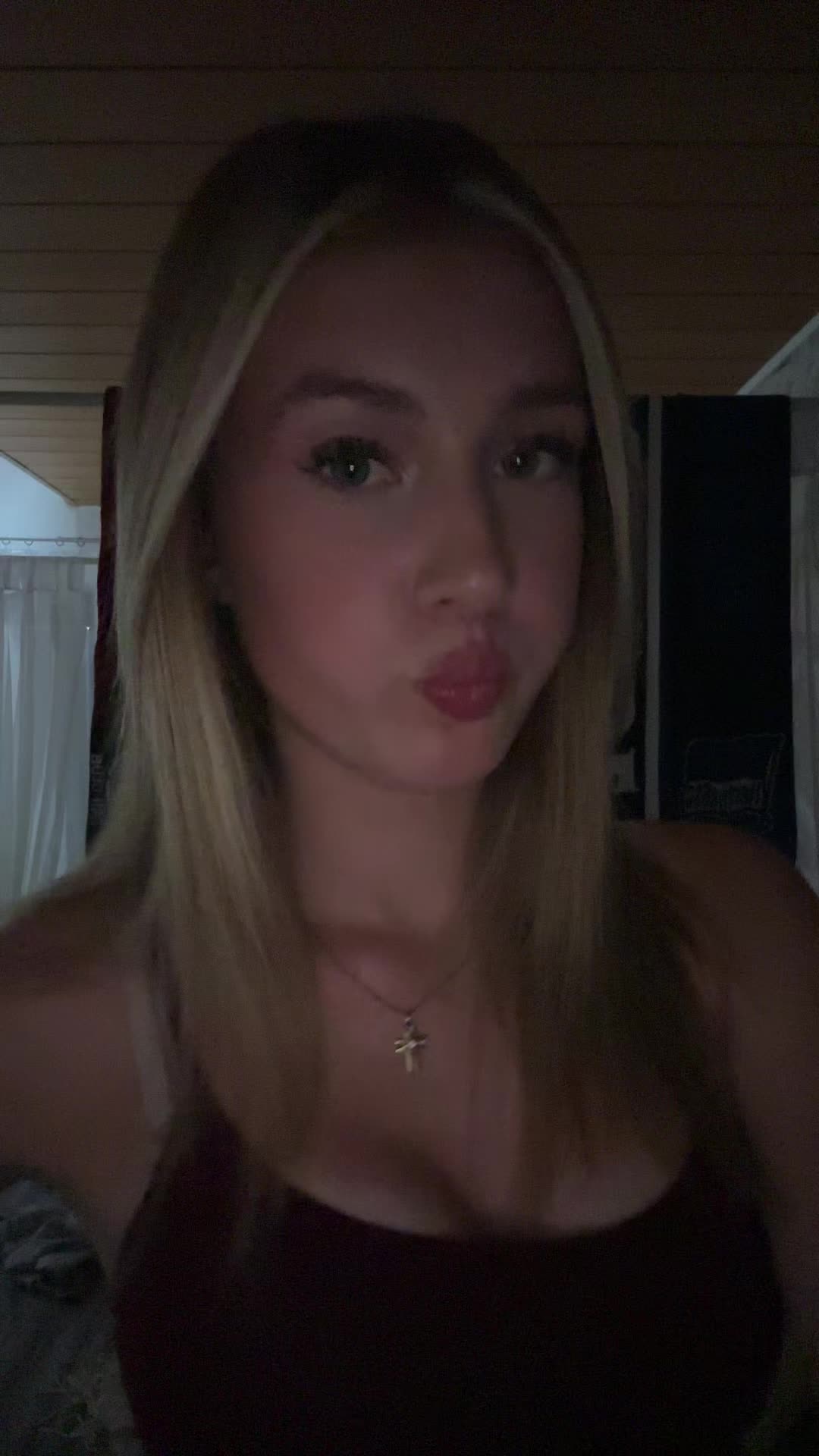 @𝒮𝒶𝓇𝒶𝒽