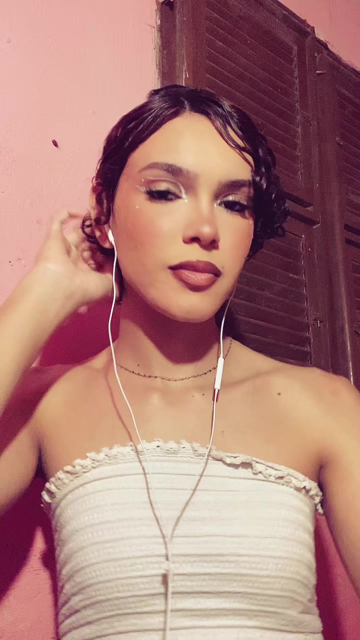 @ymliviaa