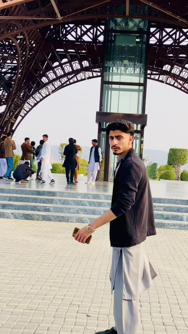 @♛🇿iDDI꧂hū 😎