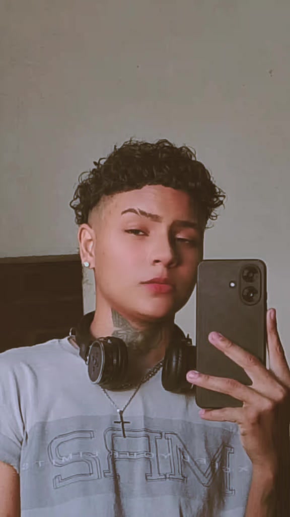@🤽