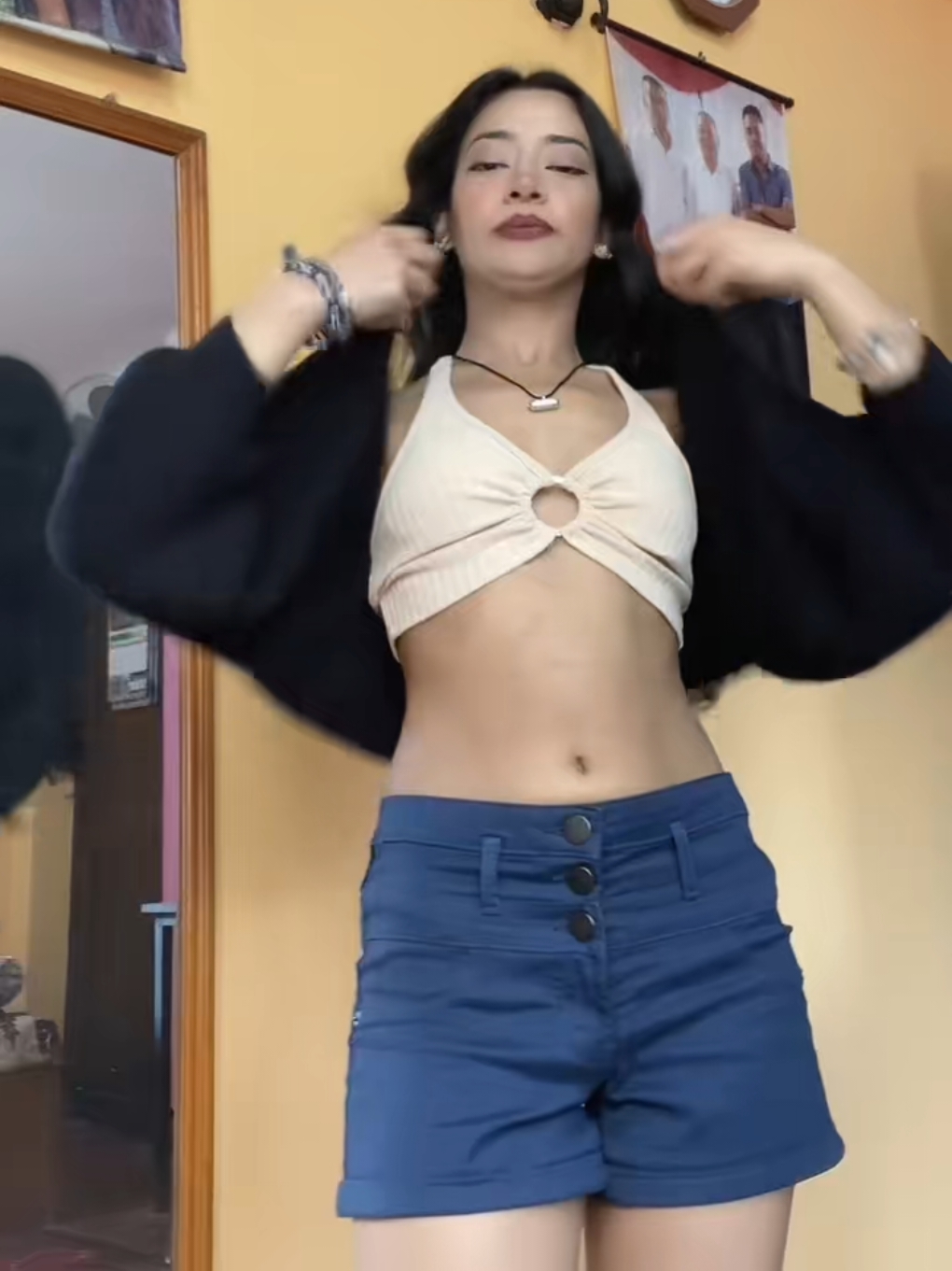 @🦋