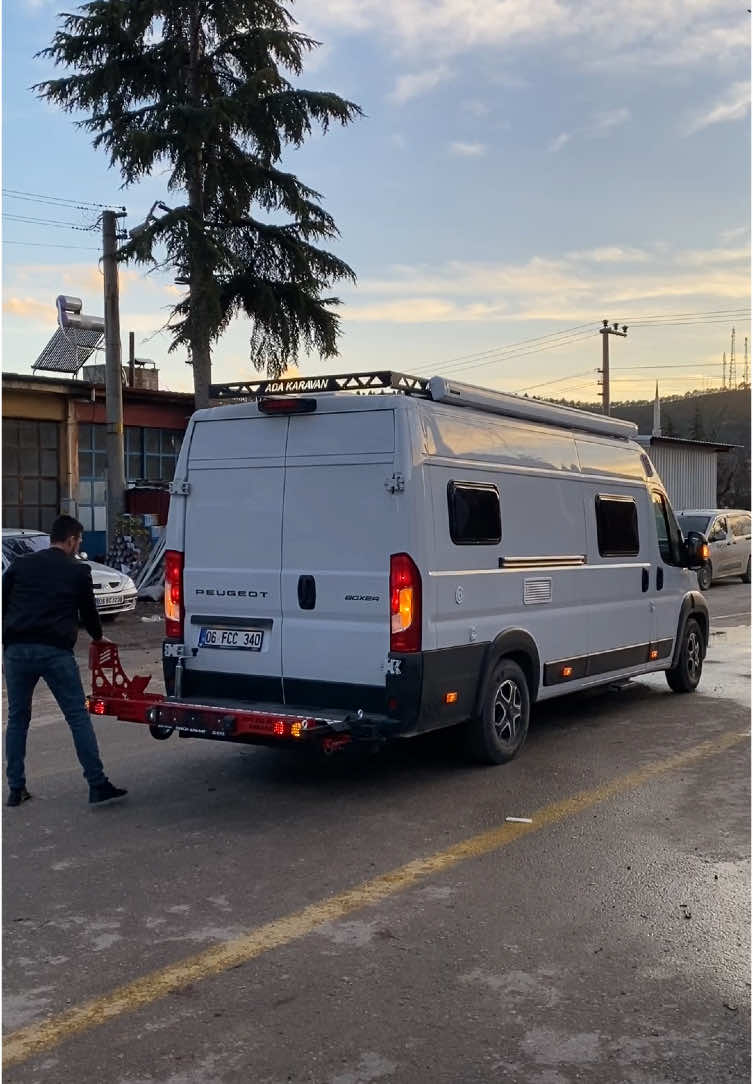 @ozguraparat