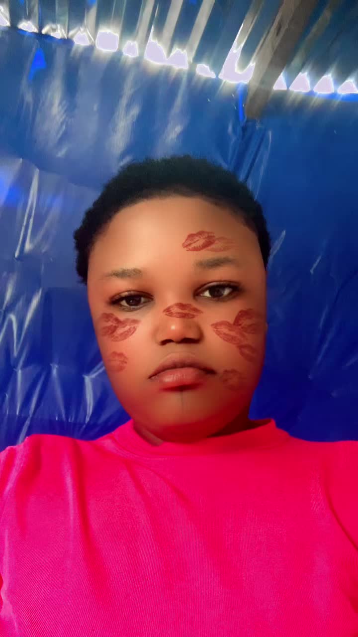 @Anikeade💕💕🥹
