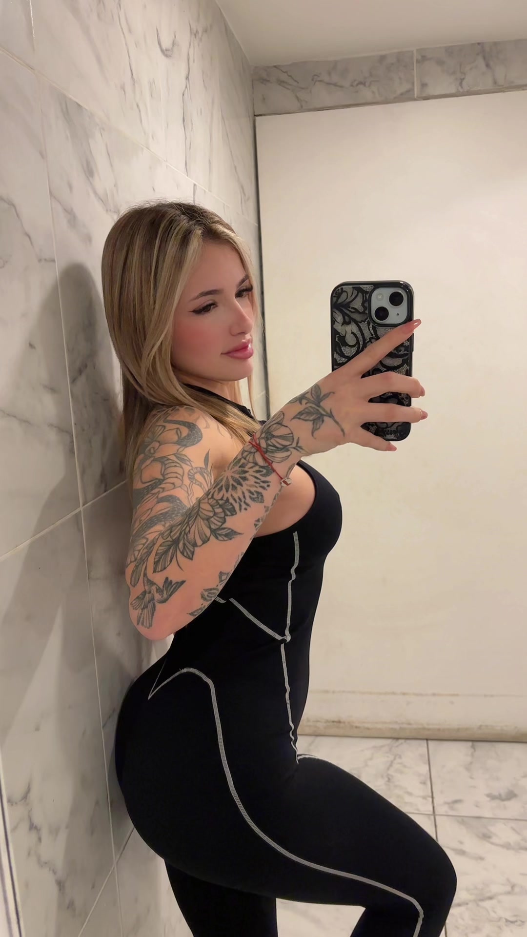 @Rochii12