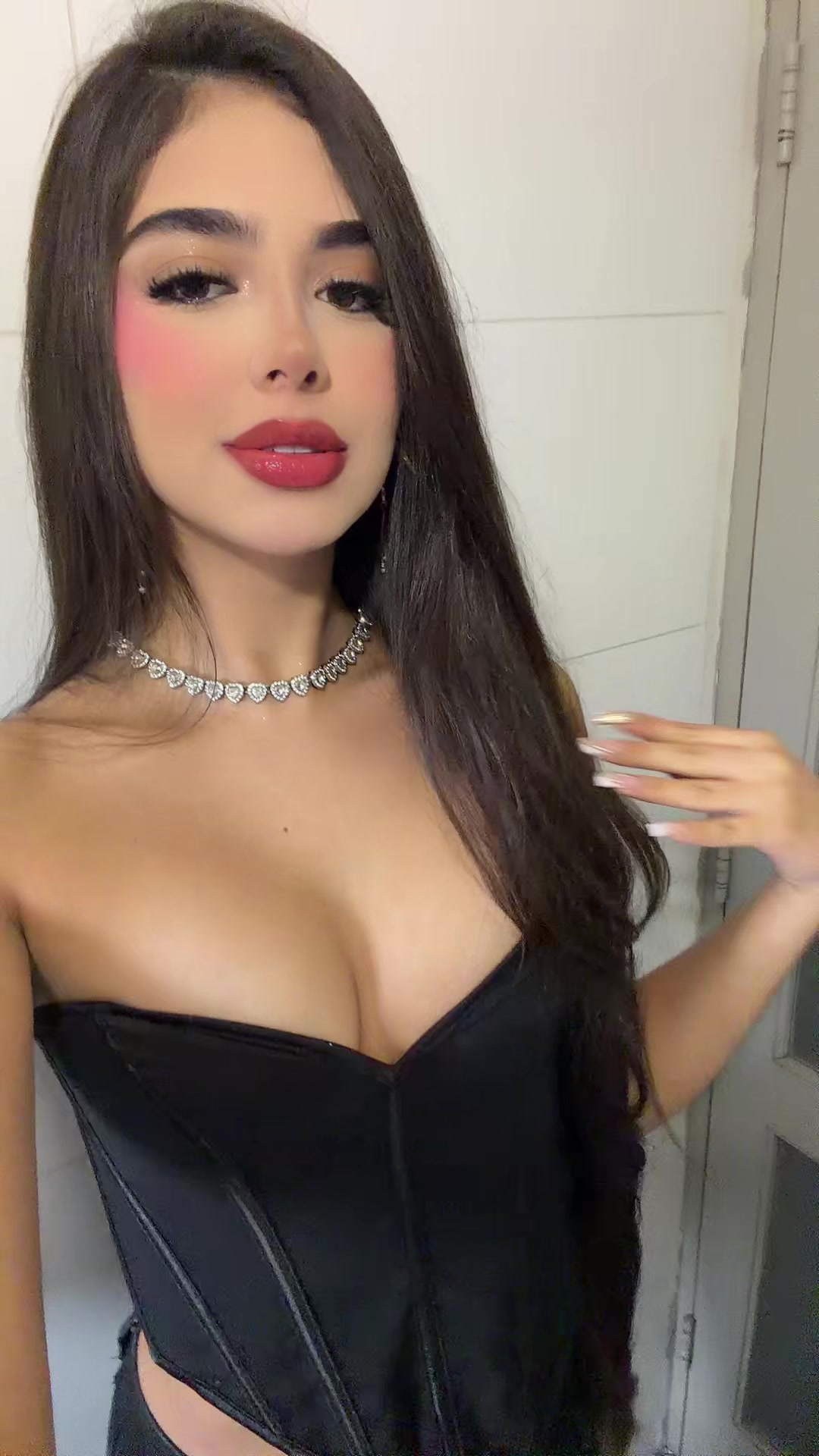 @valenmejia_oficial