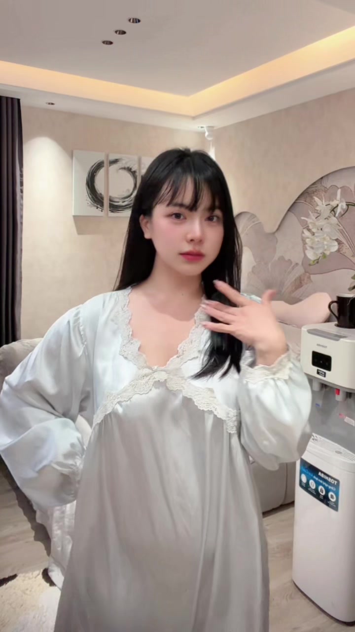 @Nguyễn Thị Thu Trang