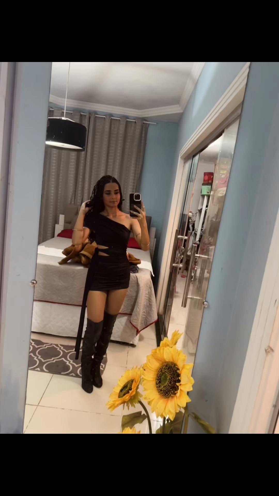 @Alanaaaa