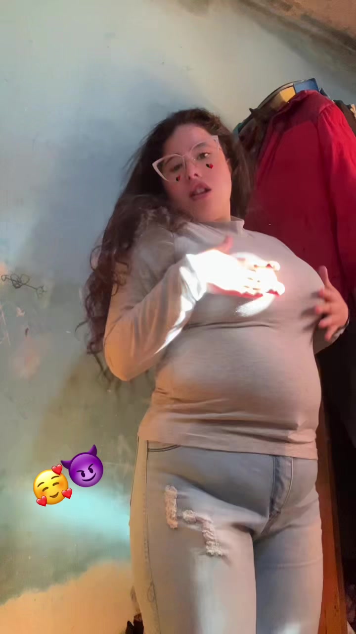 @Priscila 👹🖤