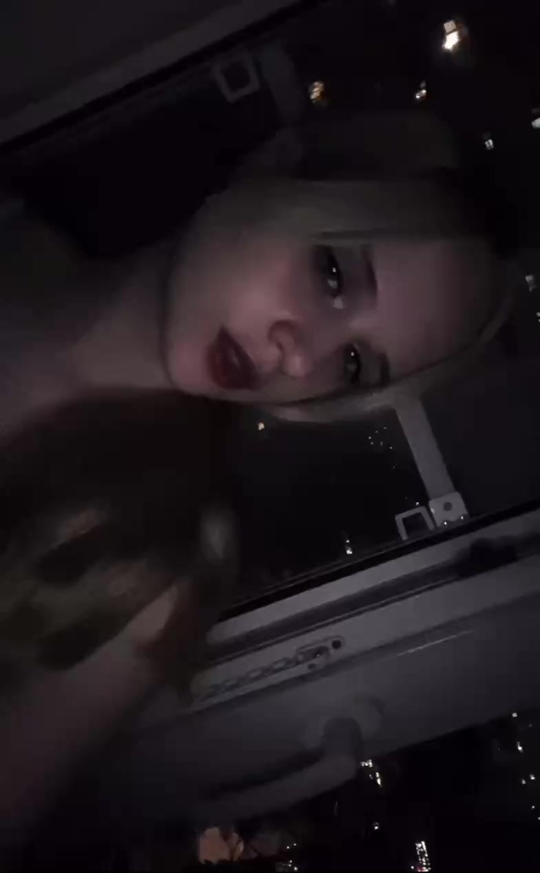 @Diix_99