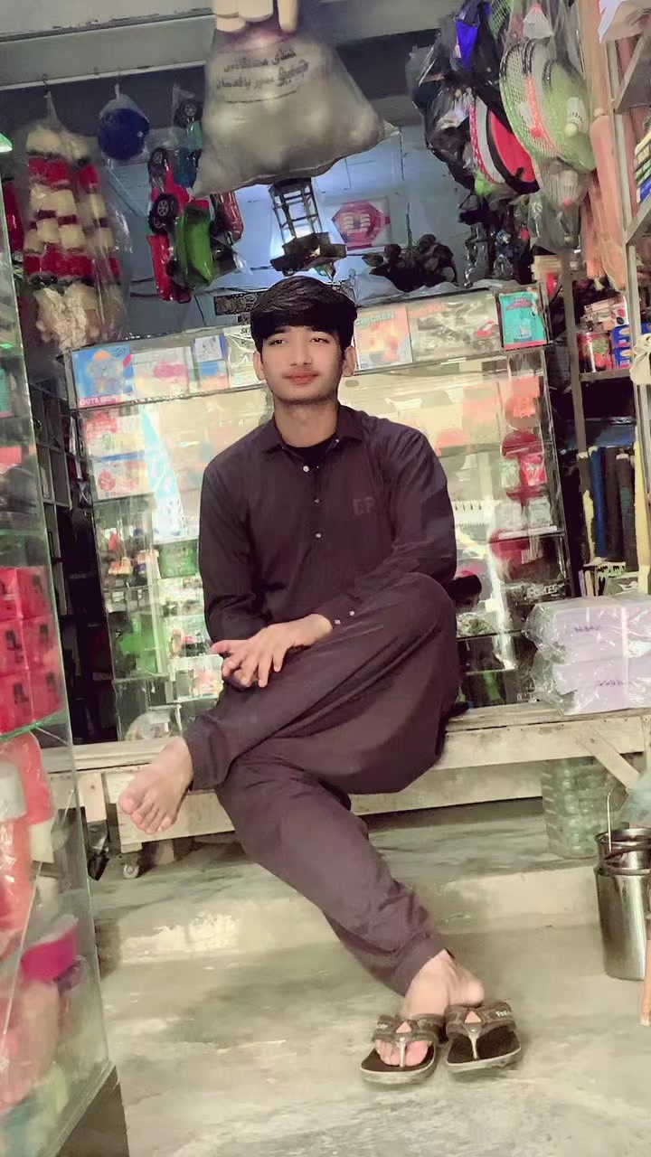 @👑Saqib Brand4055👑