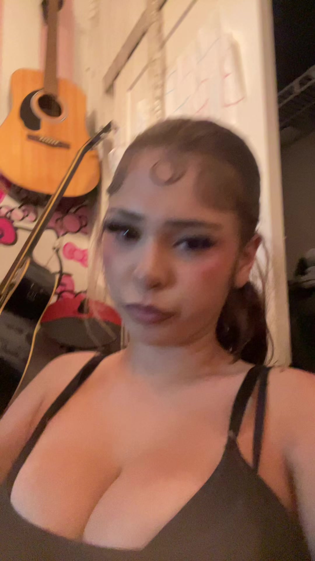 @🧟