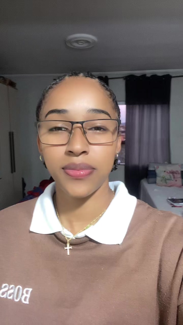 @Maria Eduarda Silva Viana