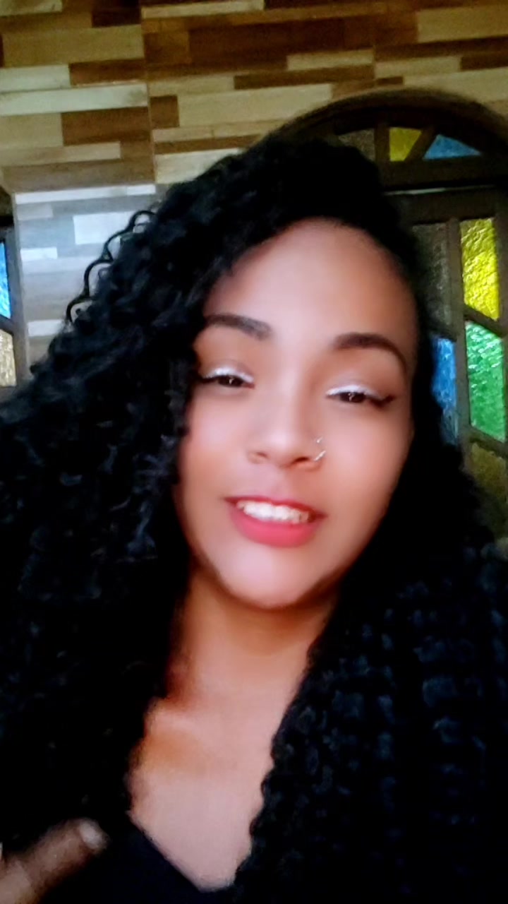 @Lucy a guria do short sexy