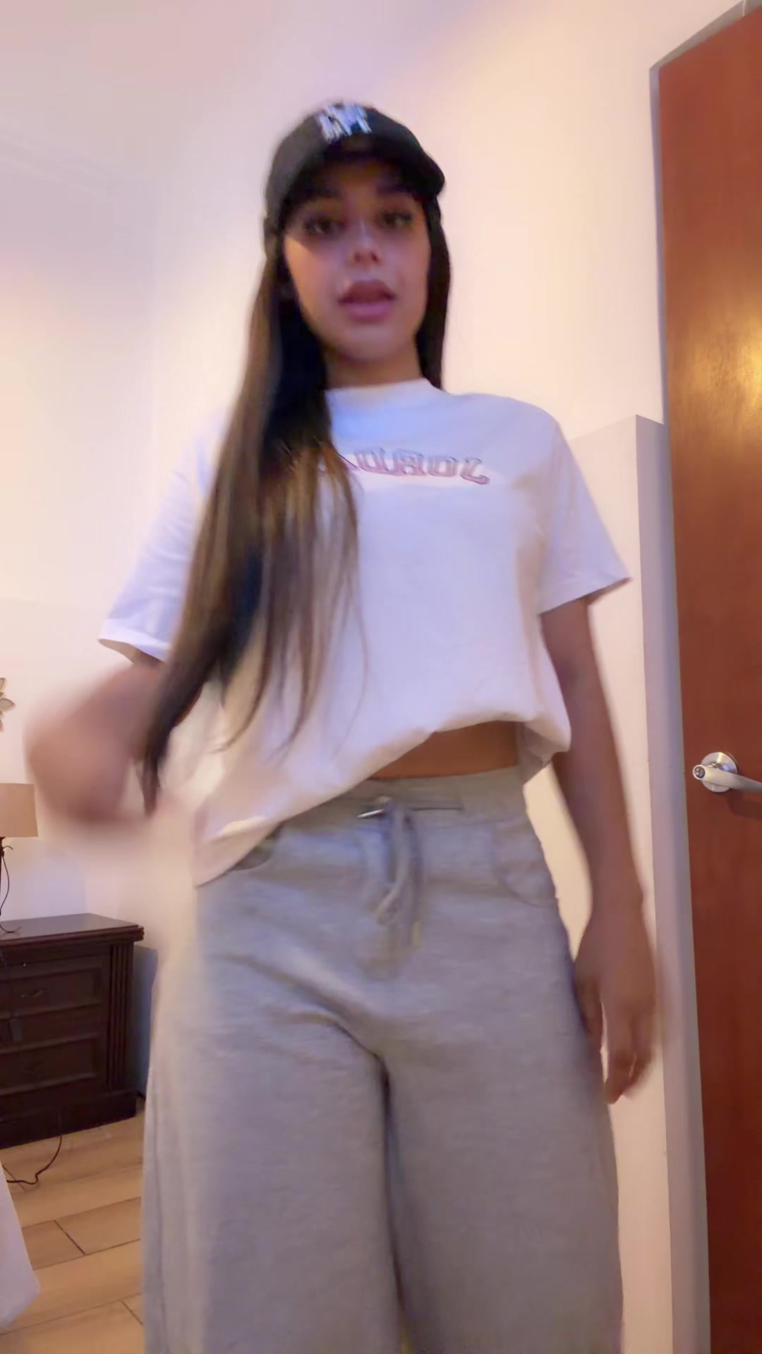 @Lasofiylatia🧟&zwj;♀️