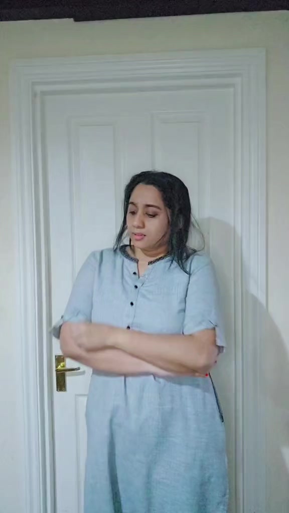 @roshnaroldon