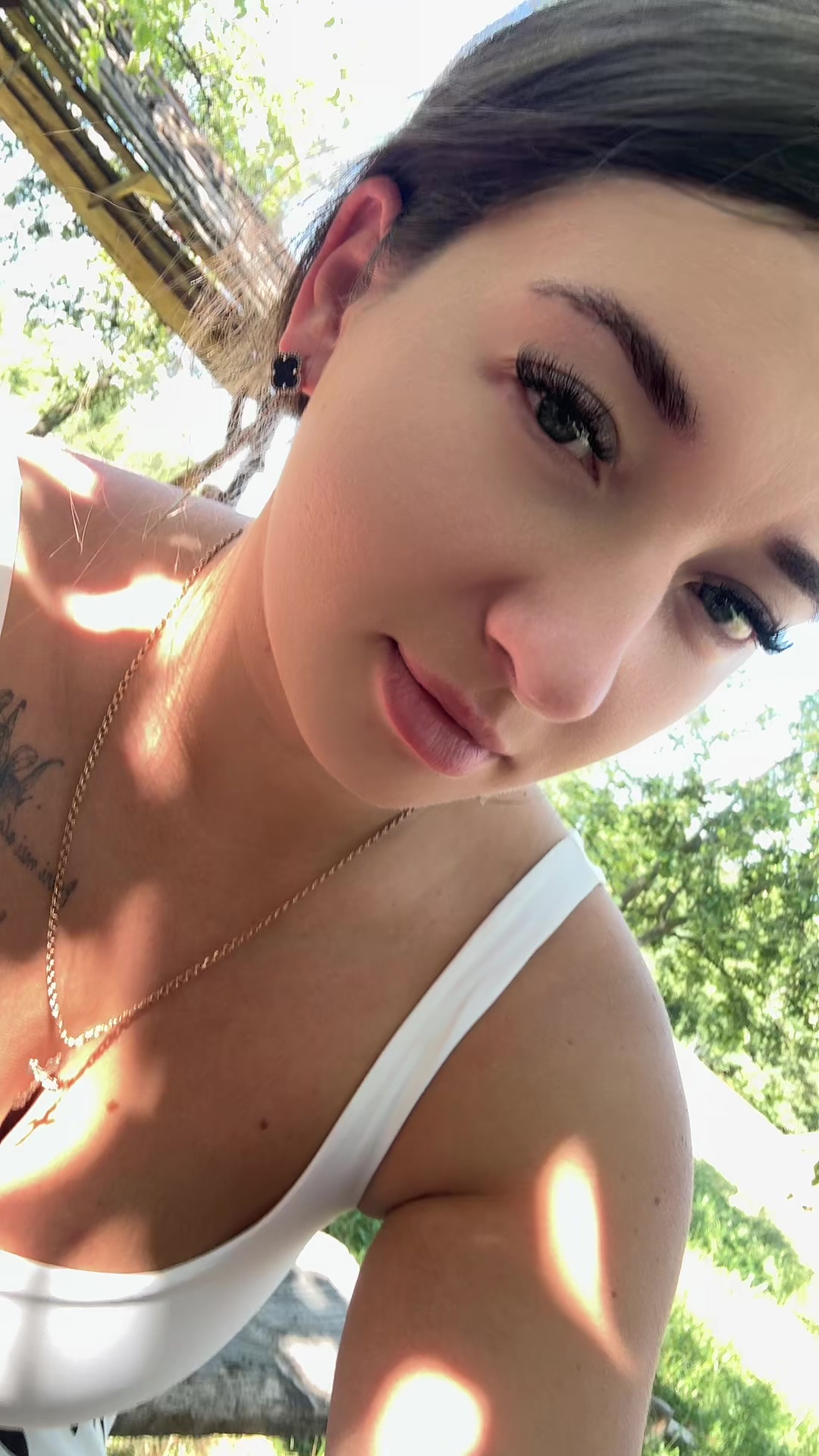 @Анжела😉