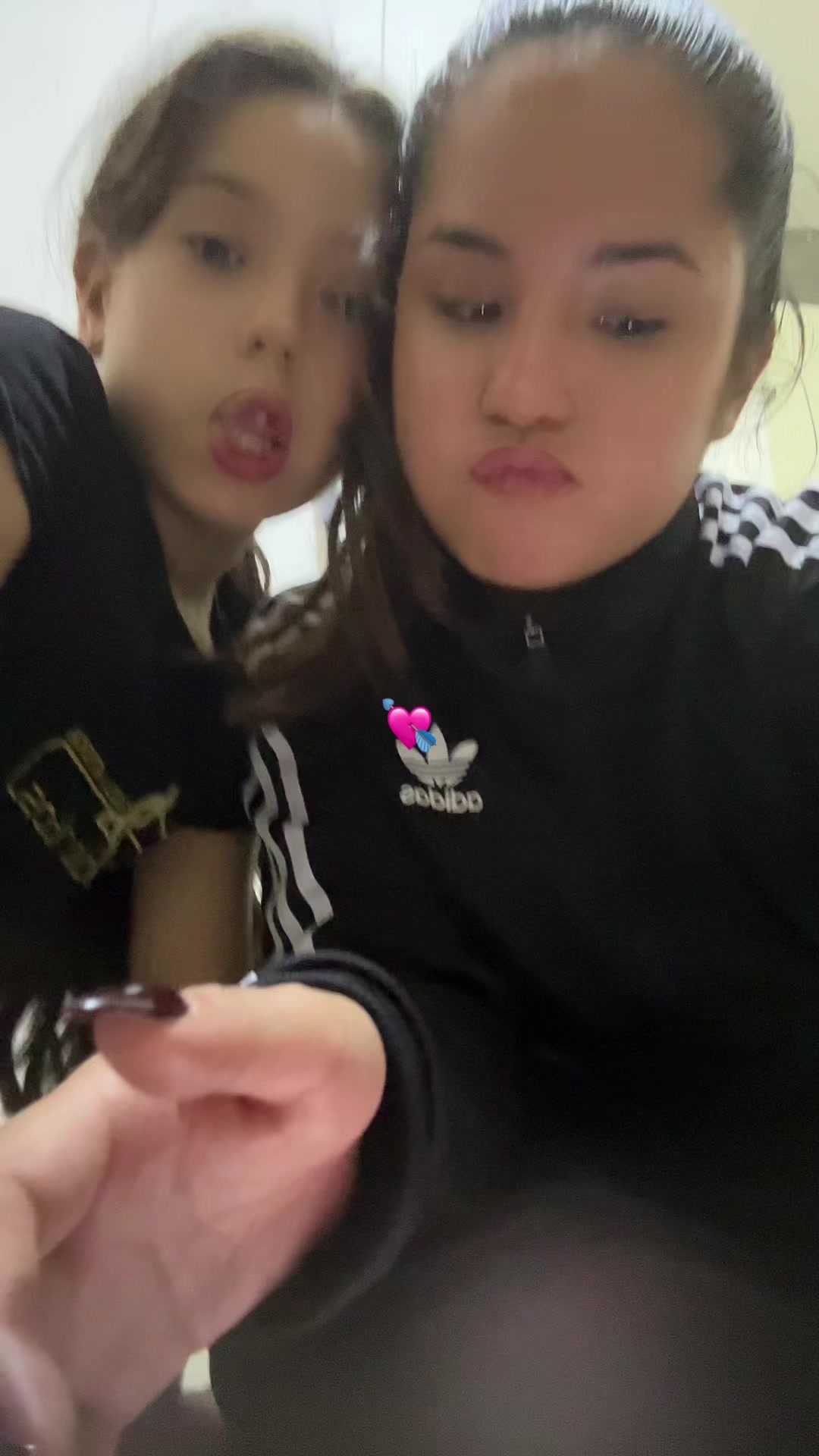 @camila