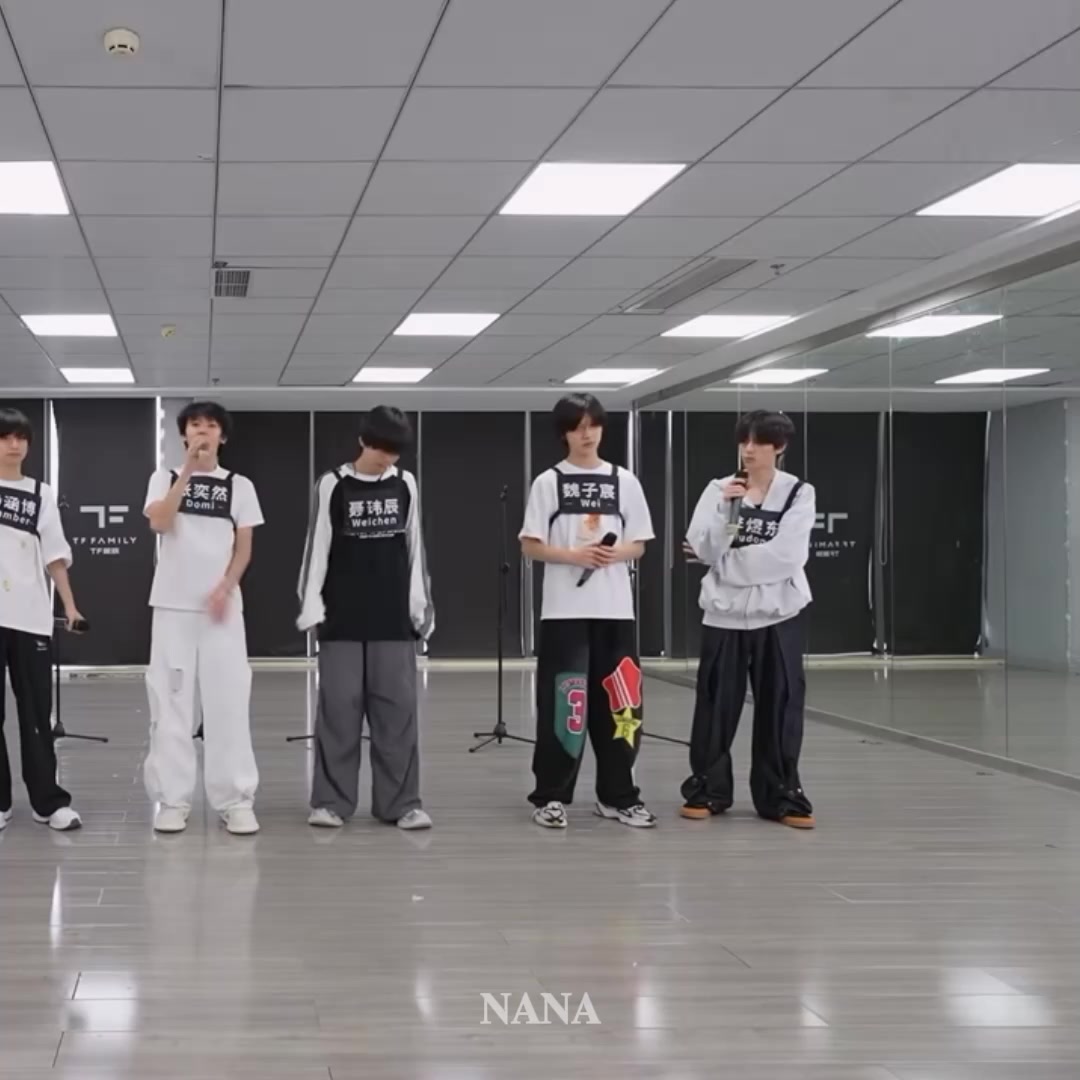 @𝐍𝐀𝐍𝐀𝐀🌺