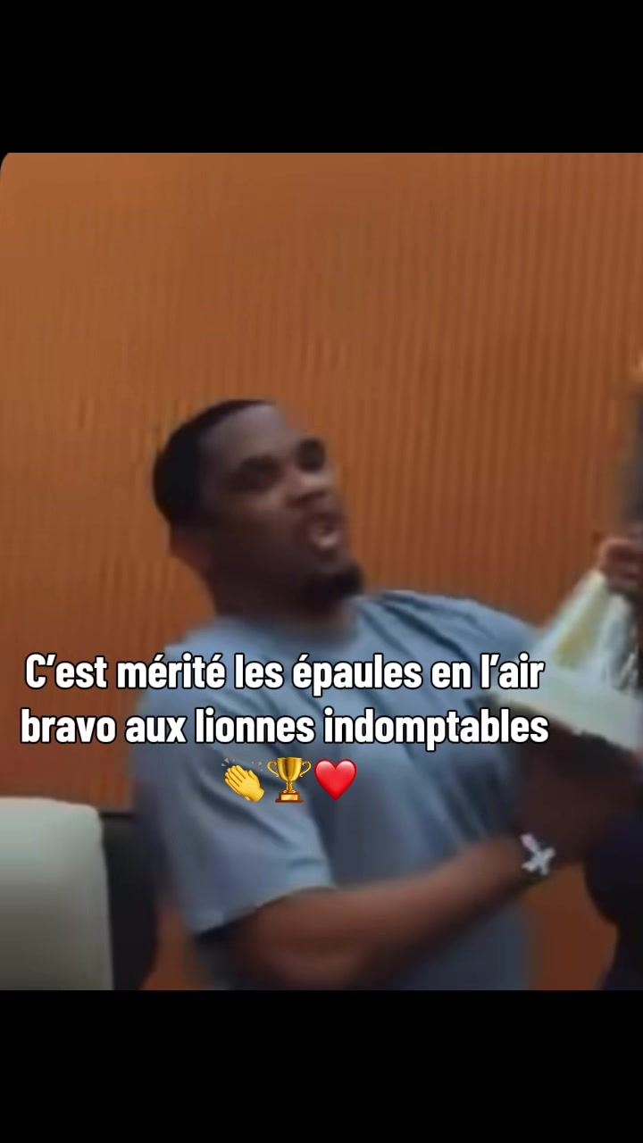 @📸LOGBOOO M&Eacute;DIA 🎥