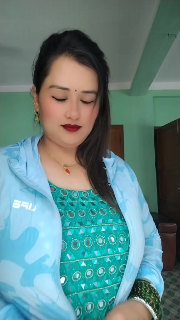 @❤️Usha poudel❤️