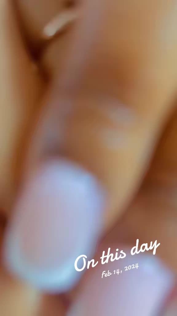 @TIPSY TURVY NAILS AND LASHES