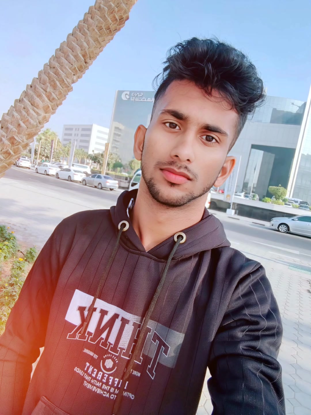 @🇦🇪🇱🇰සුදු මහත්තයා🇦🇪🇱🇰