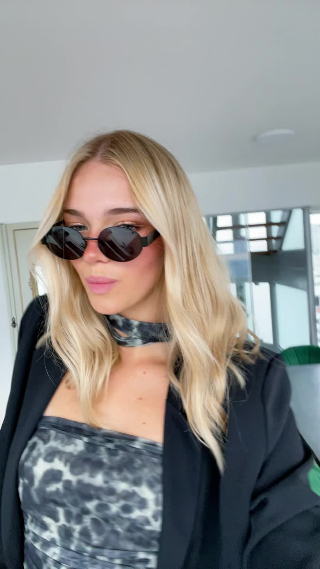 @VALENTINA