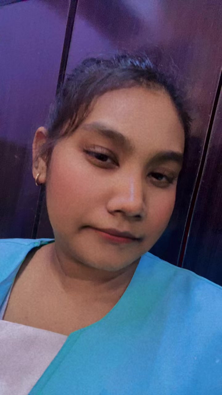 @SAPNA GIRL 😩🌸🌚