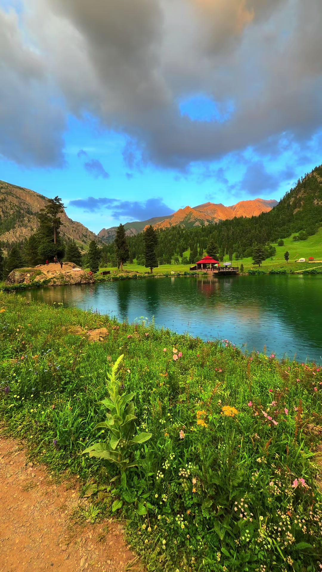 @Vista_Skardu