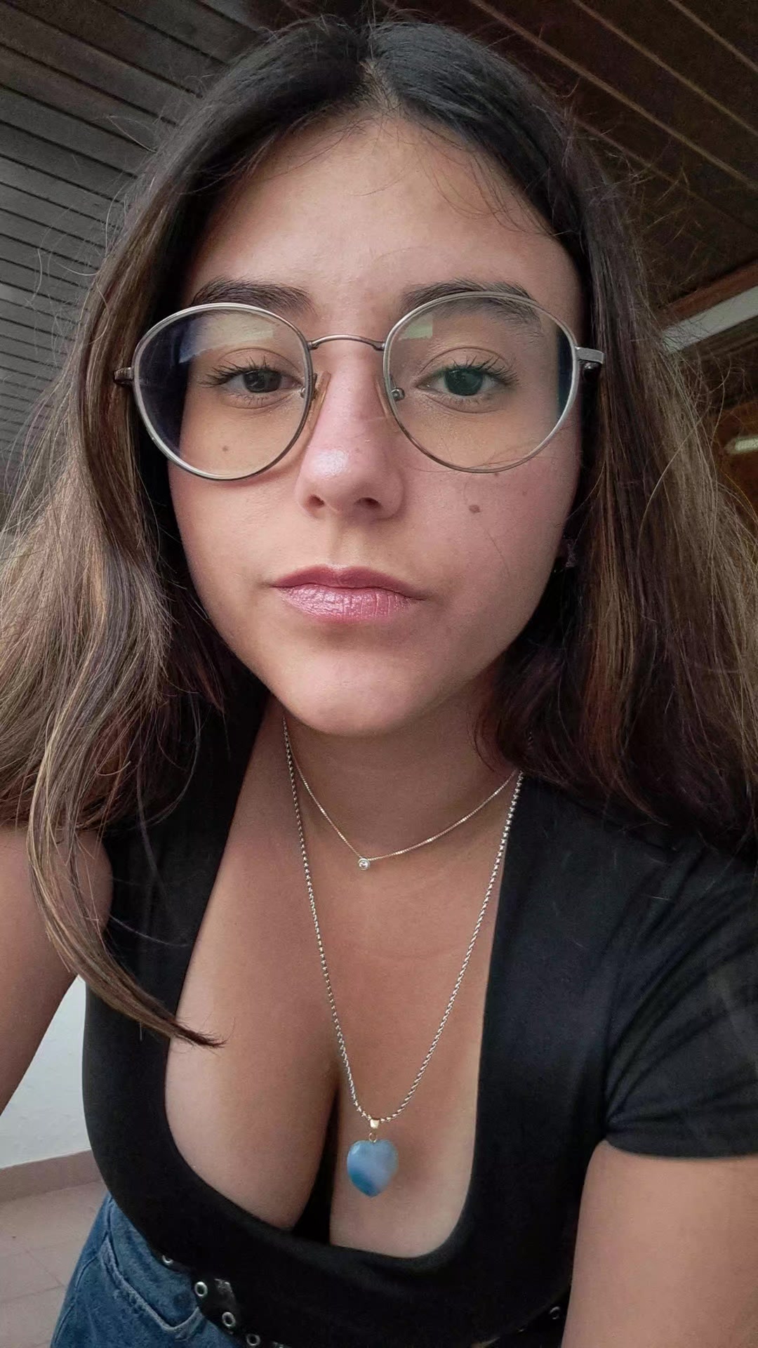 @Vicku