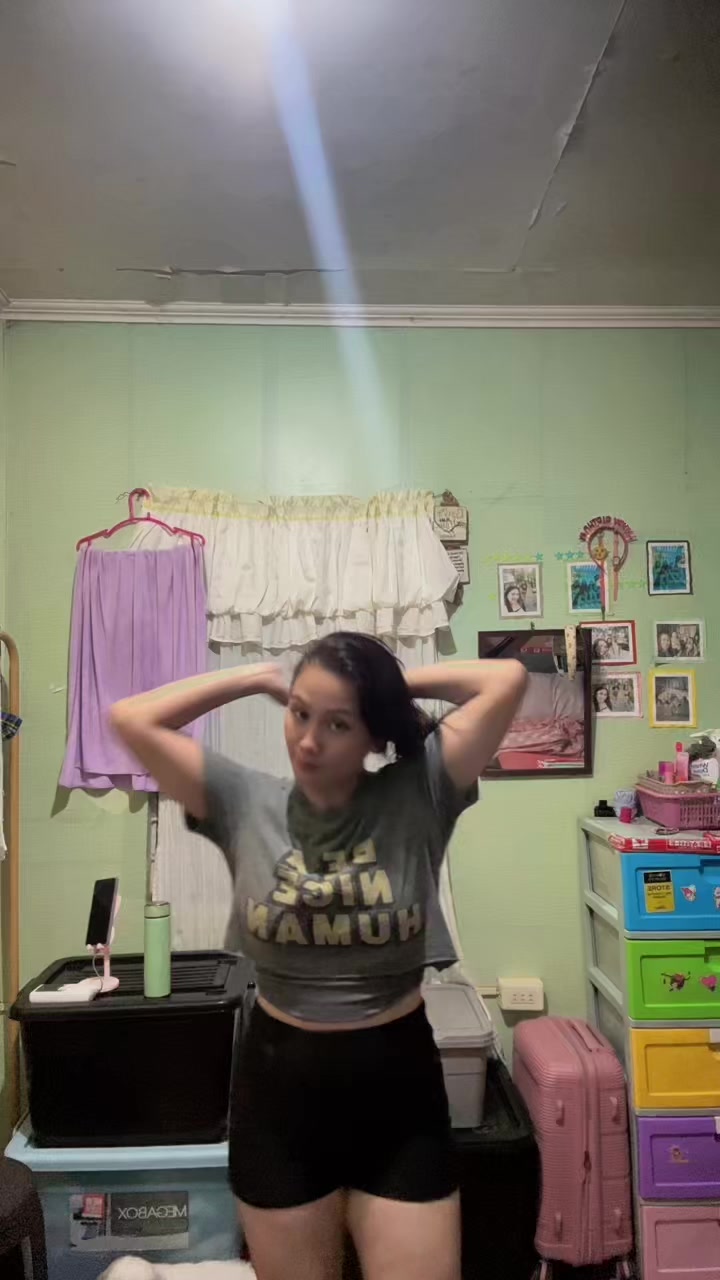 @bella🤷&zwj;♀️
