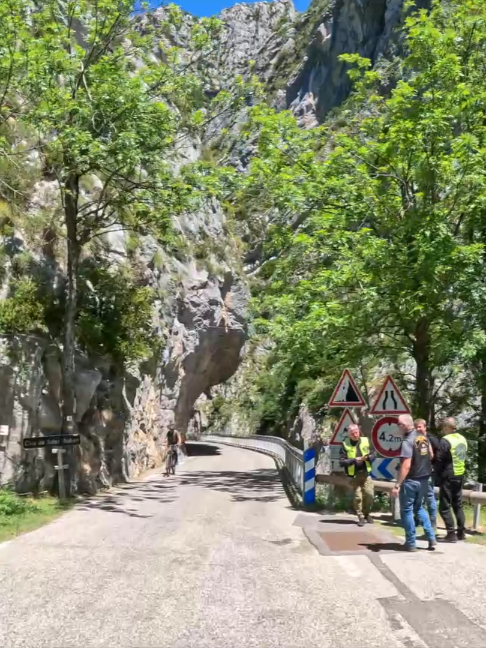 @๐ Sigis Travel Videos โจ