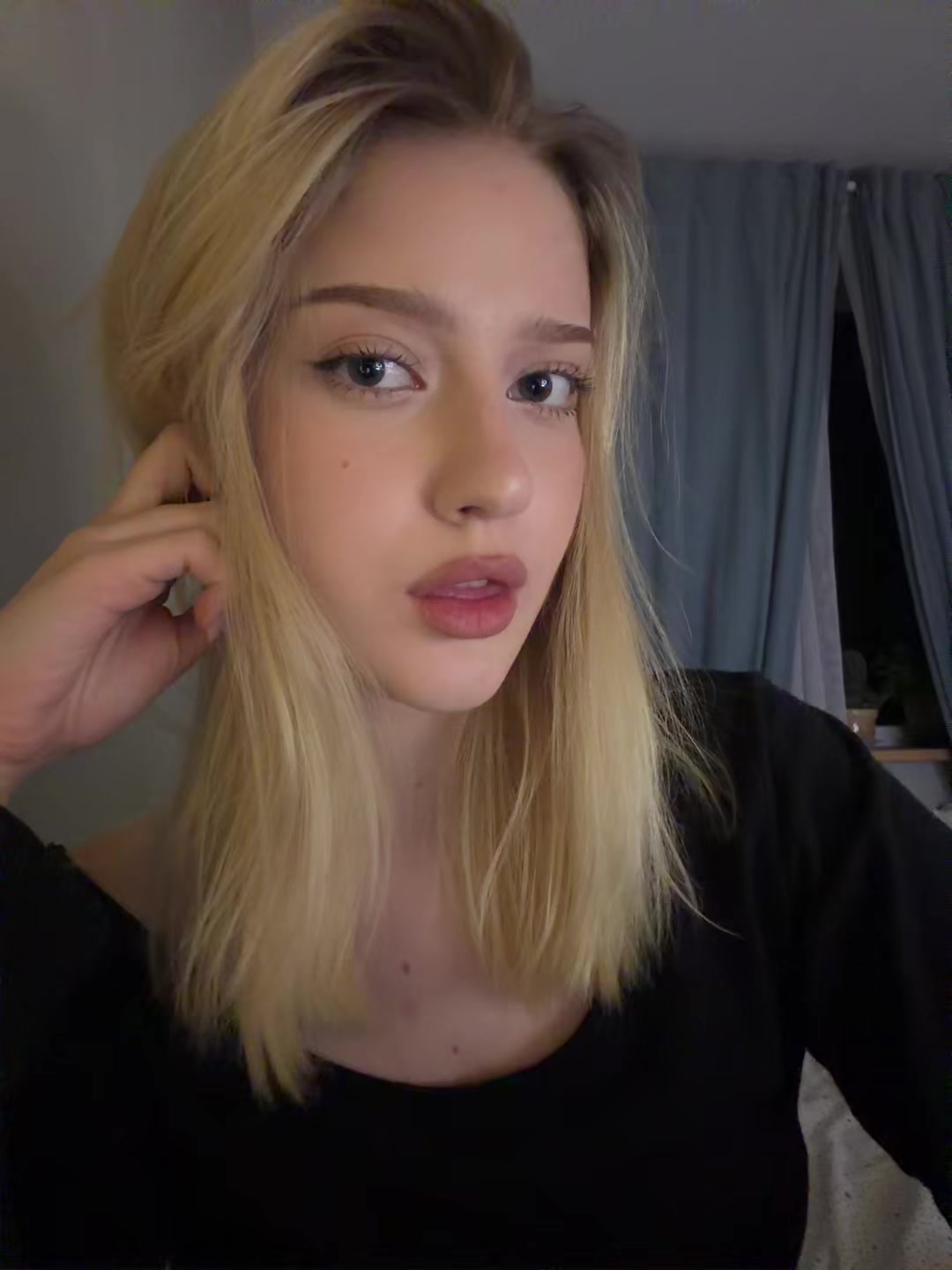 @mshkfff