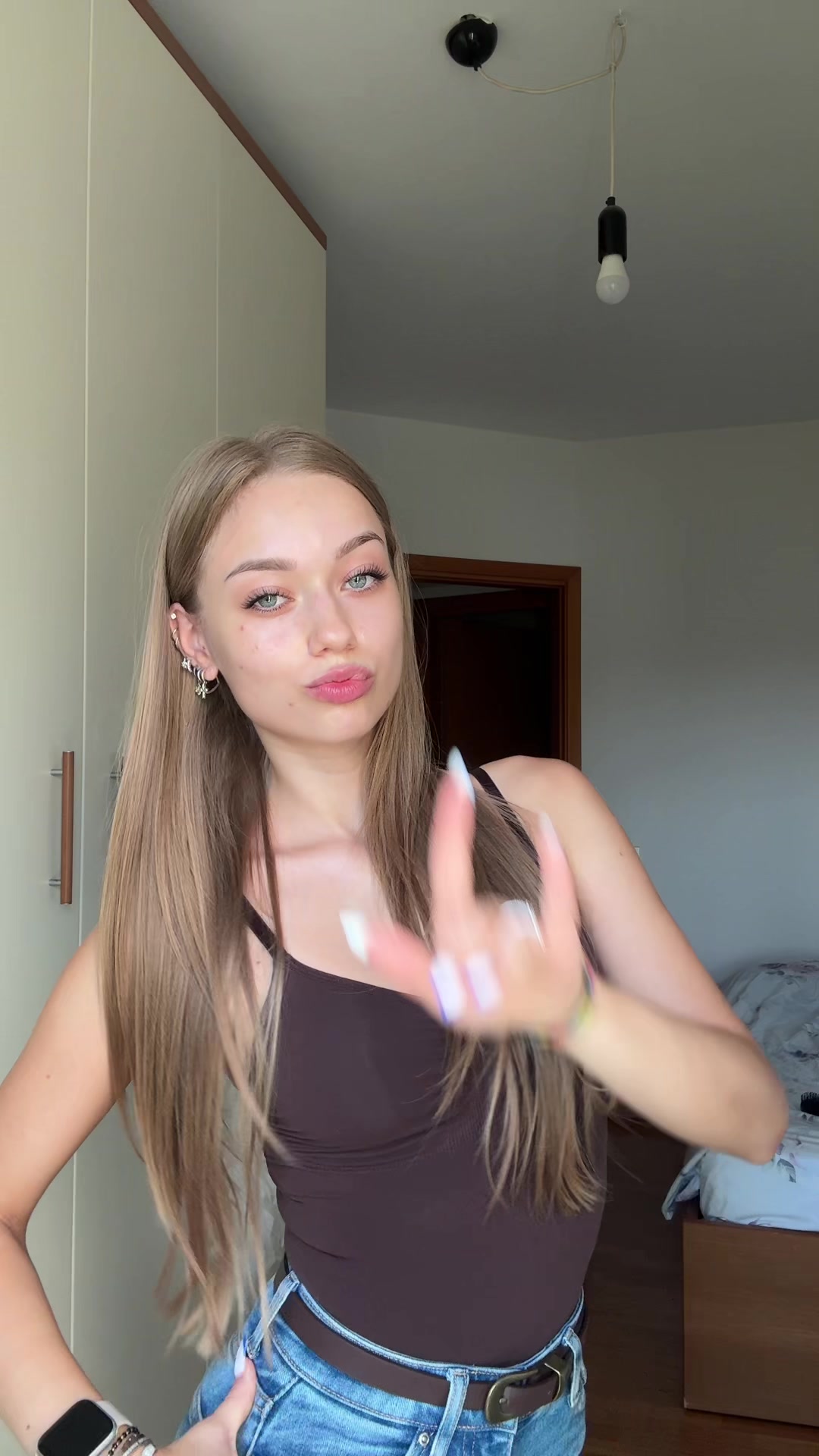 @Vlada.C