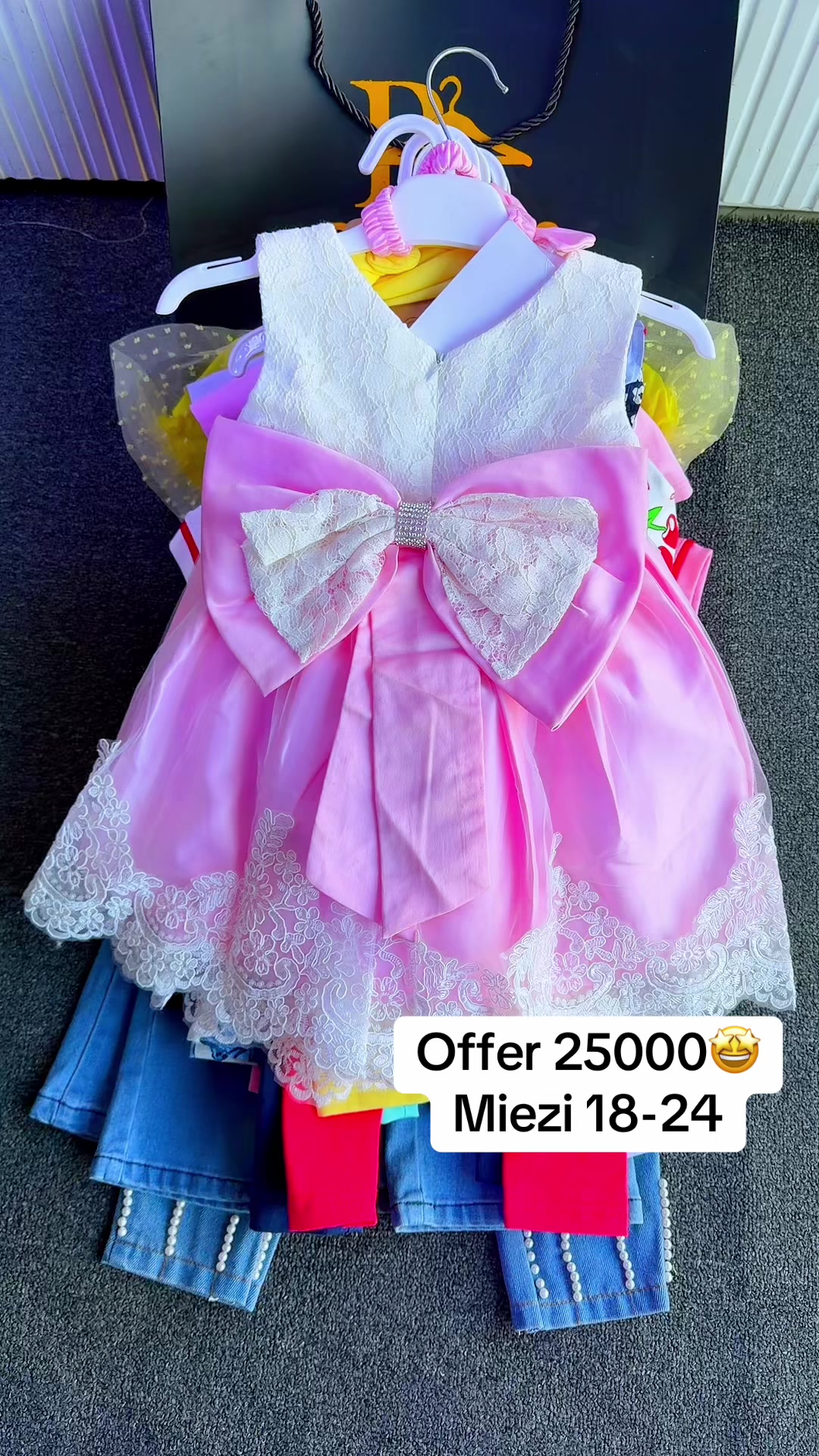 @rose.kids.empire