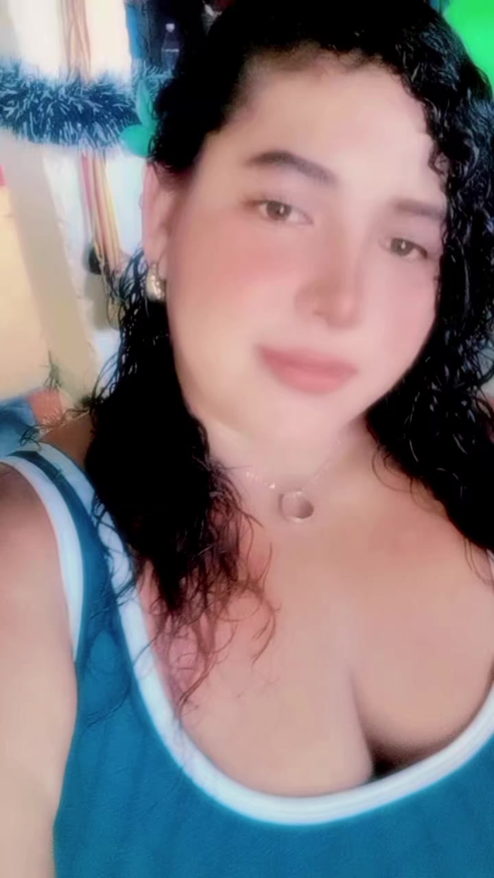 @Nickii tú nena hermosa 💞