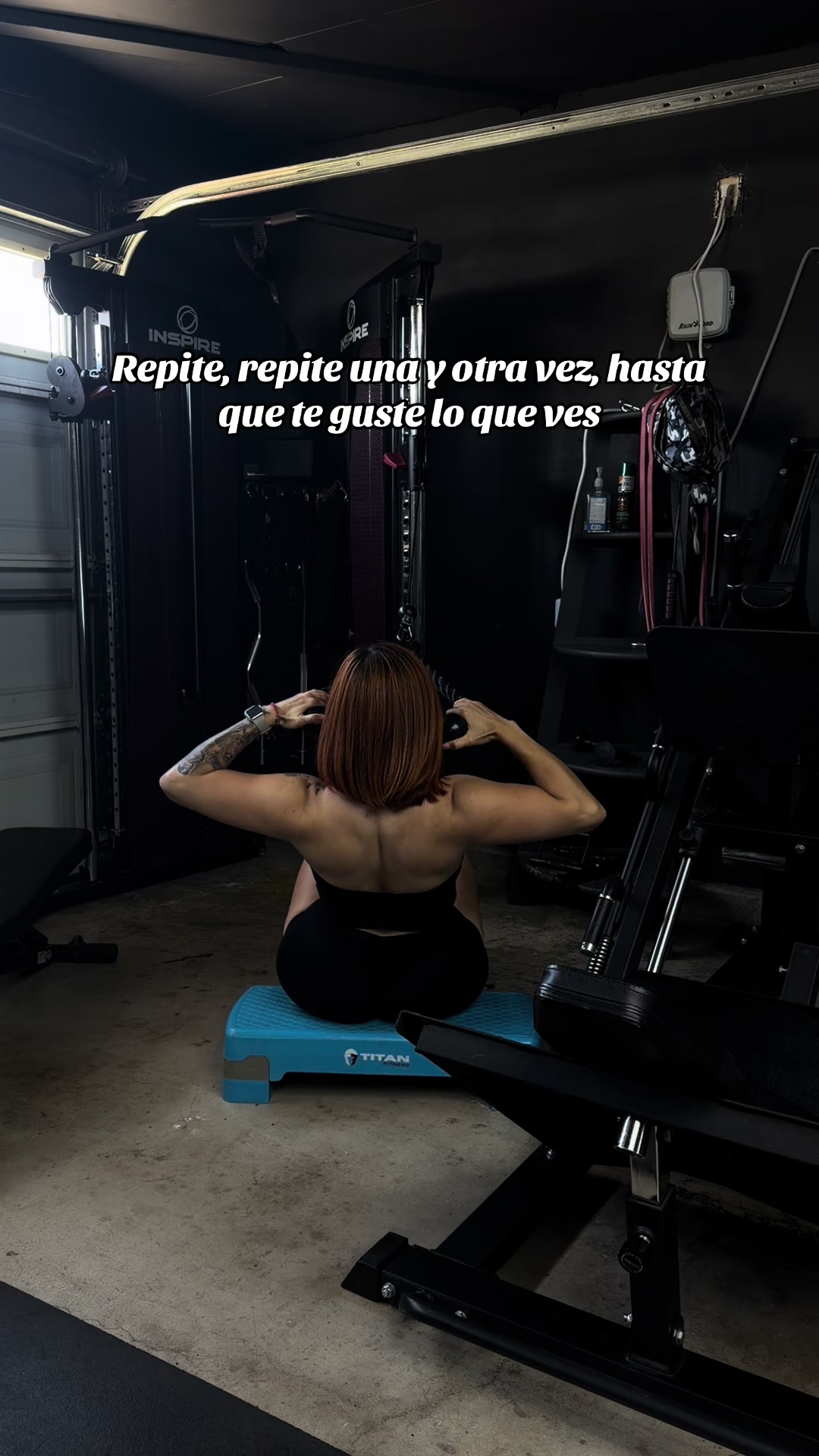 @bootyy_queens