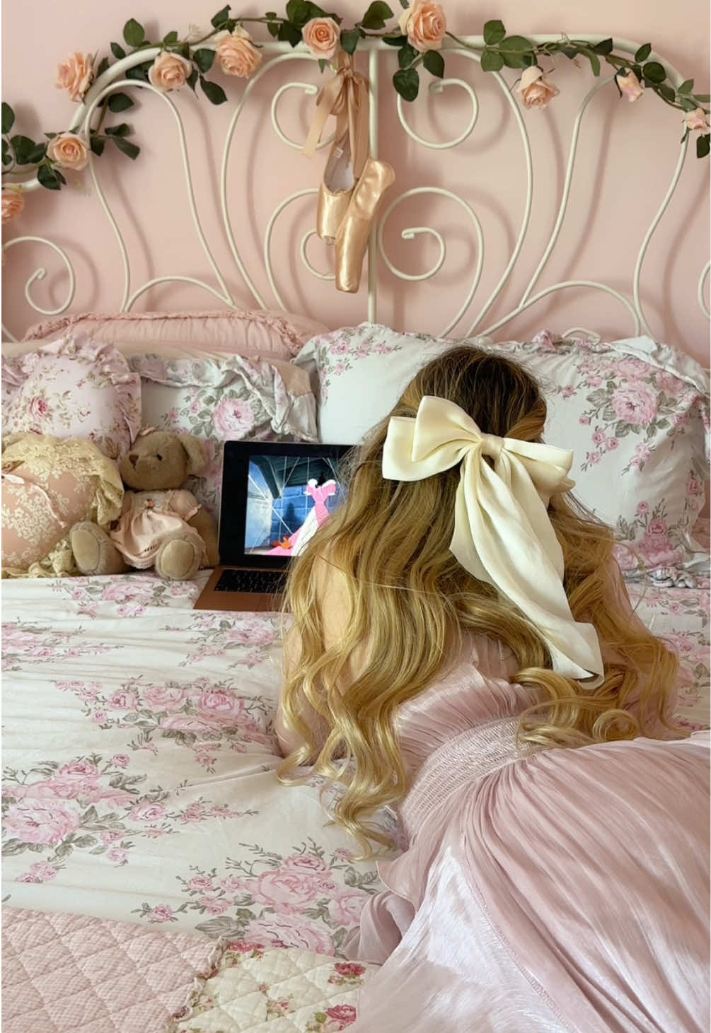 @𝓡𝓸🎀🩷