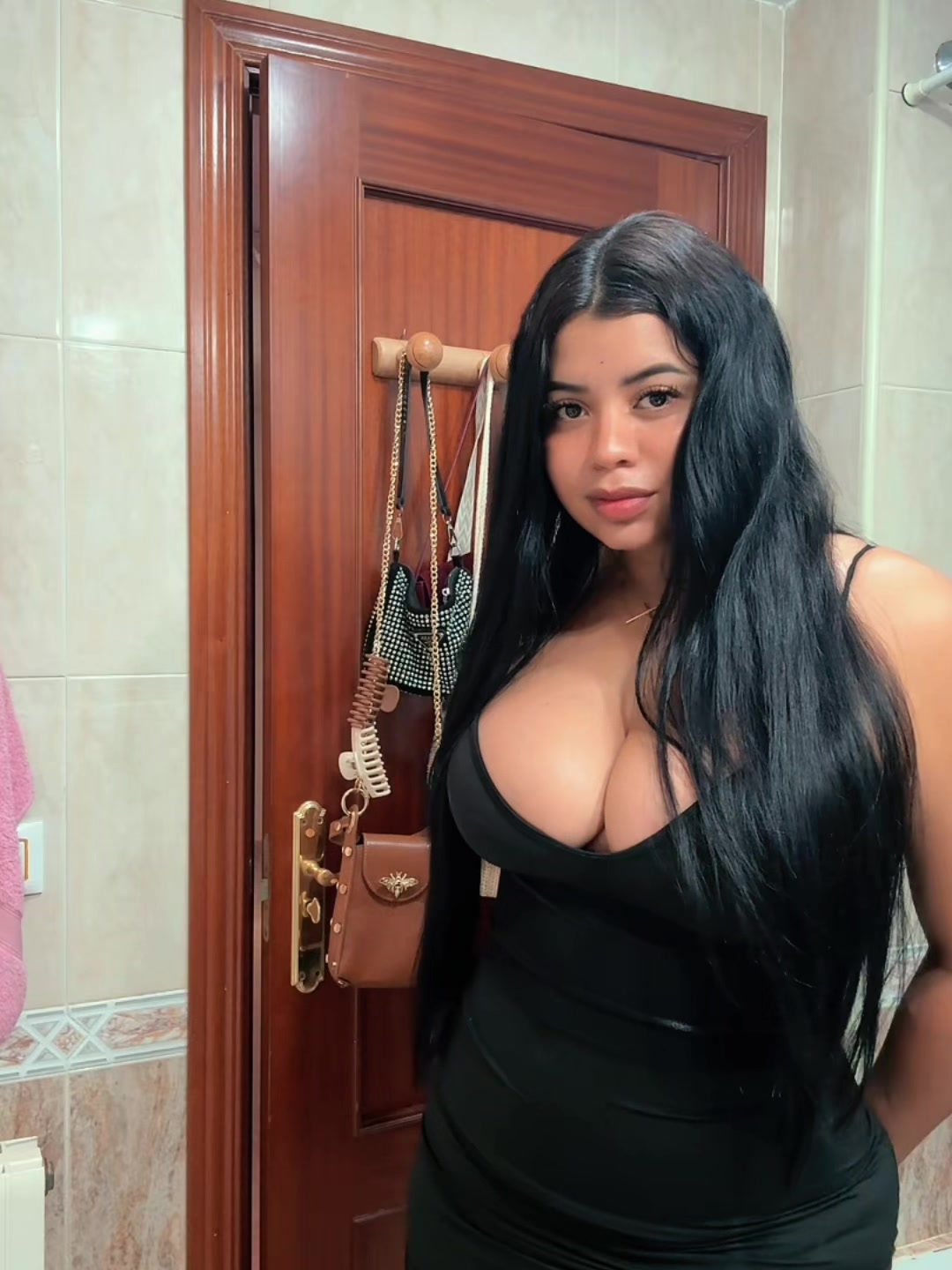 @antoniettabravogil1
