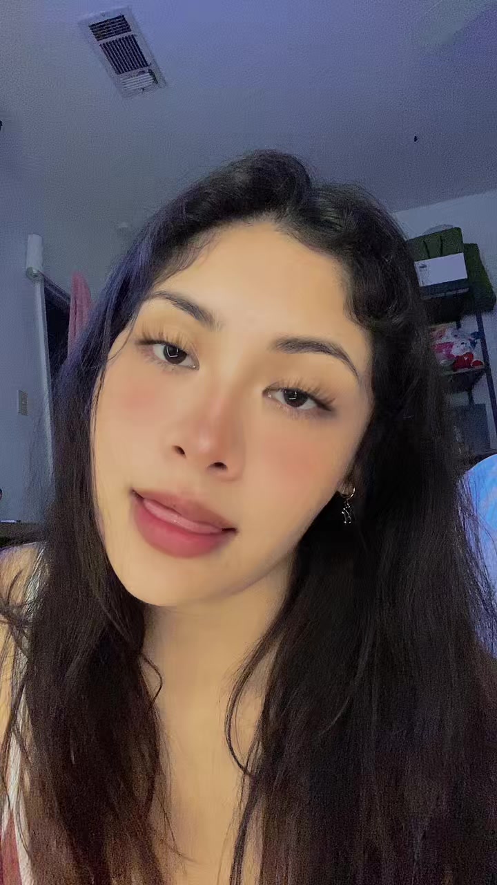 @Linda🦋