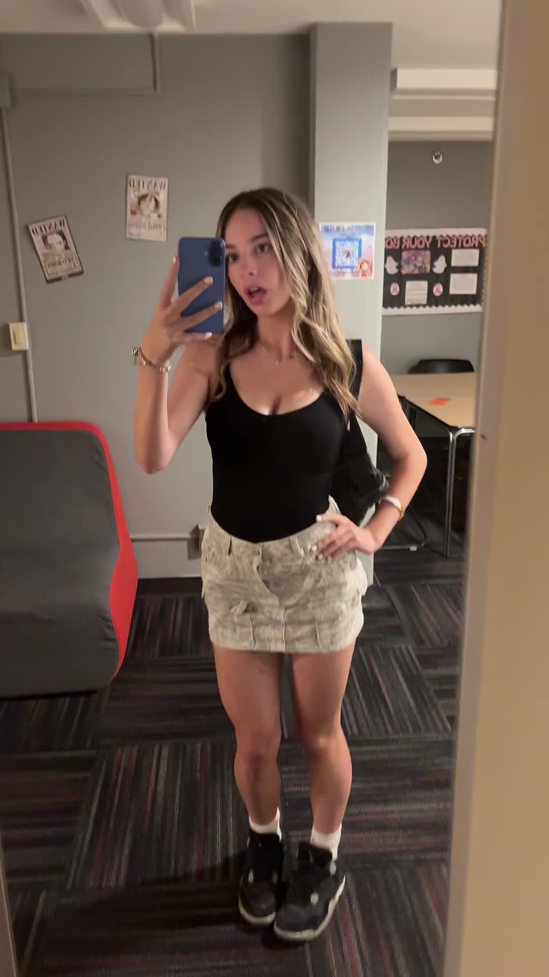 @Katie$tein