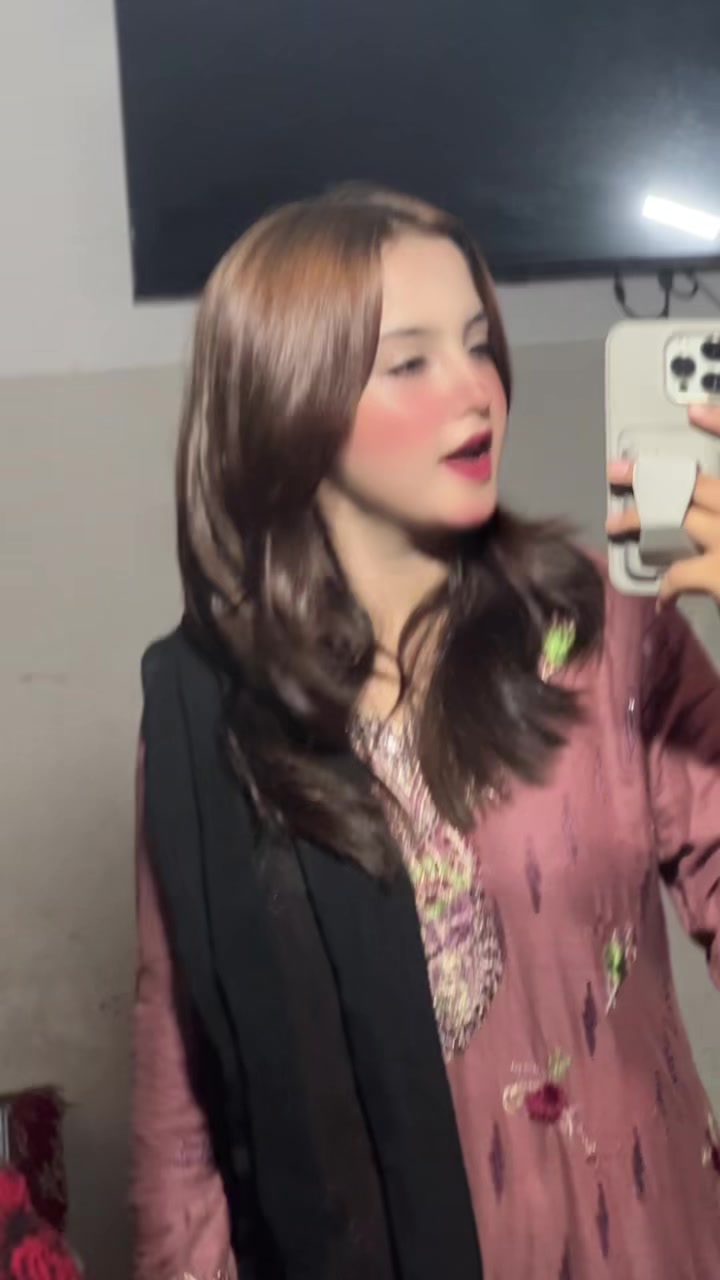 @AyeSha ShaHzadi