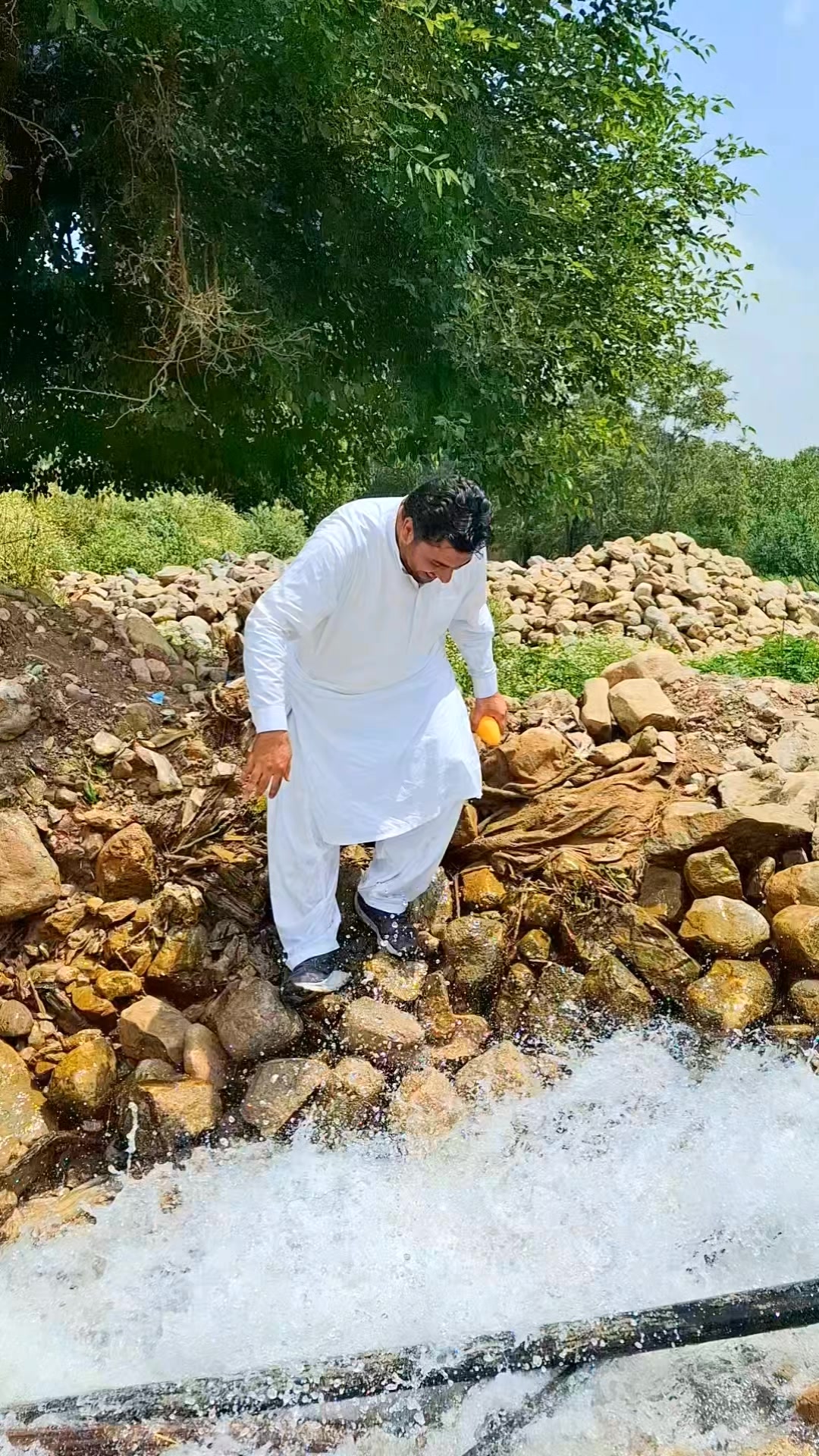 @Shahnawaz AFRIDI