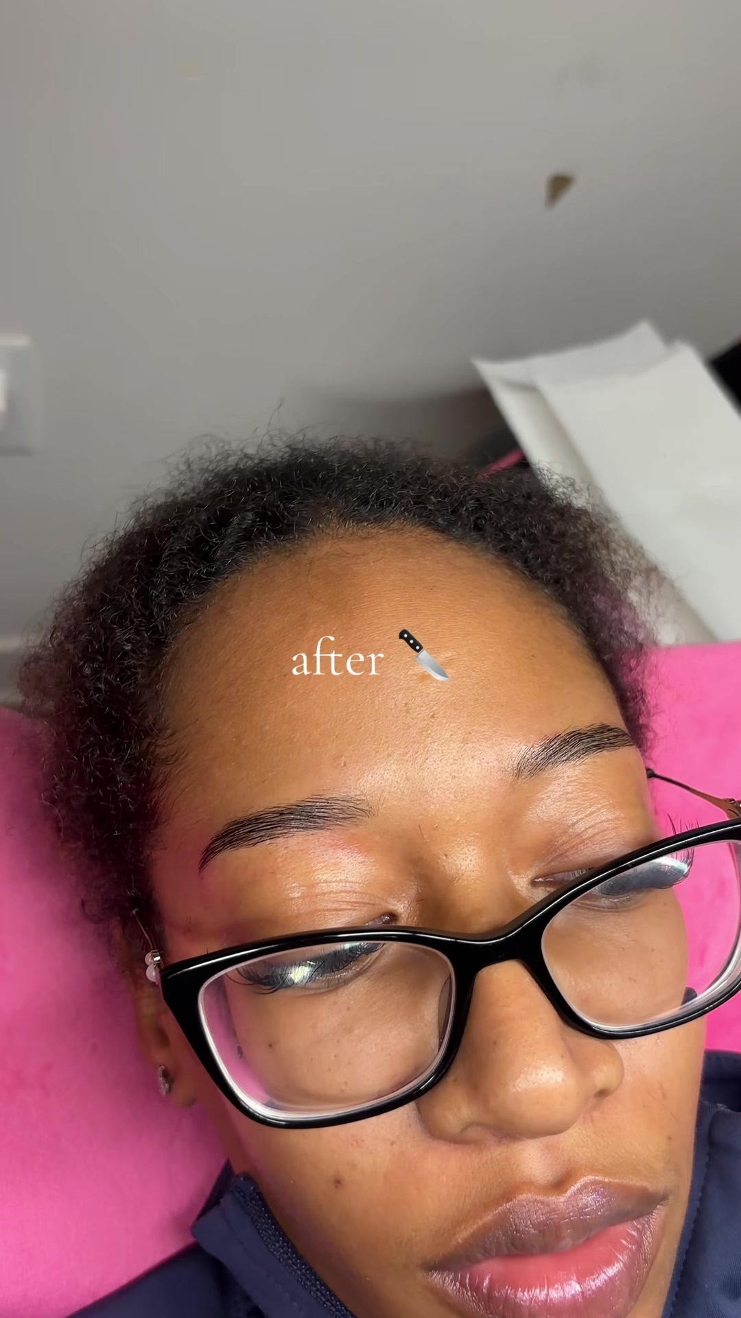 @MILTON LASH + BROW TECH