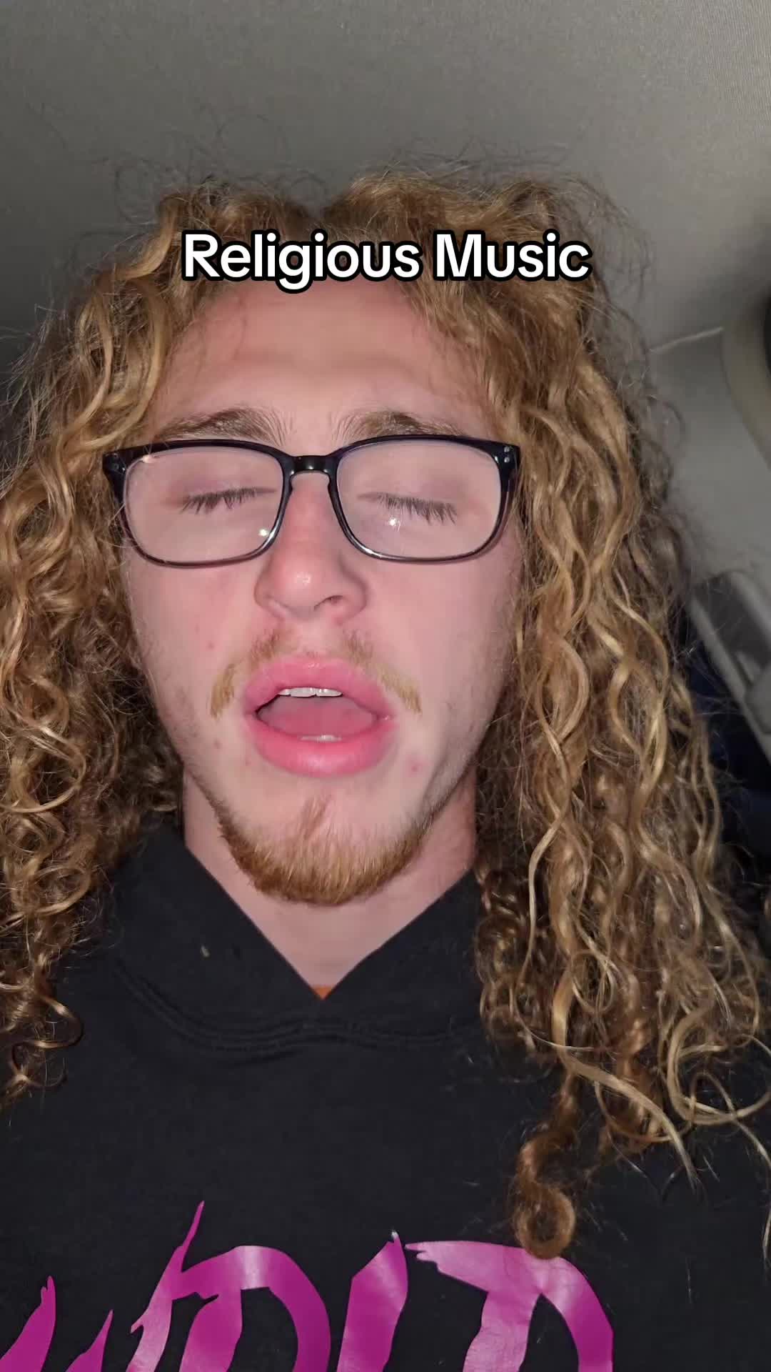 @GoldieGl0cks