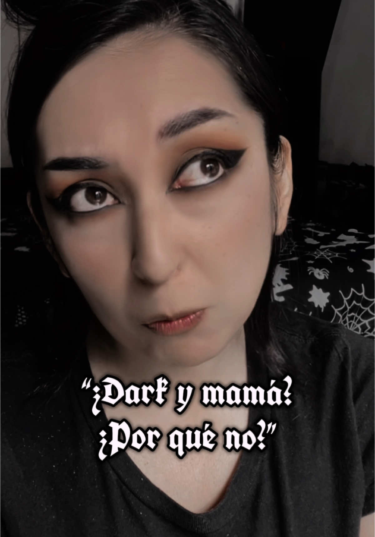 @monniemoon_