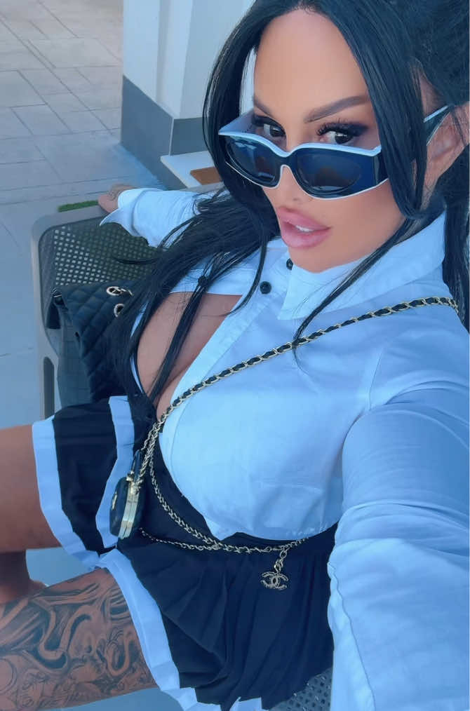 @Lala_laluna_official