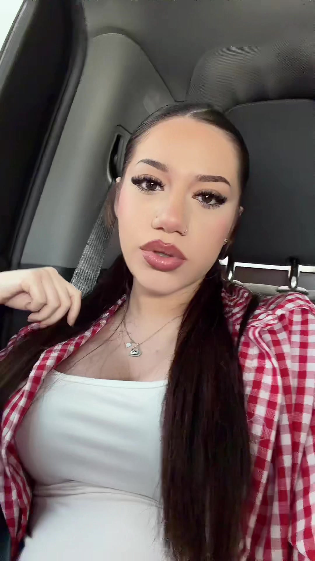@angela