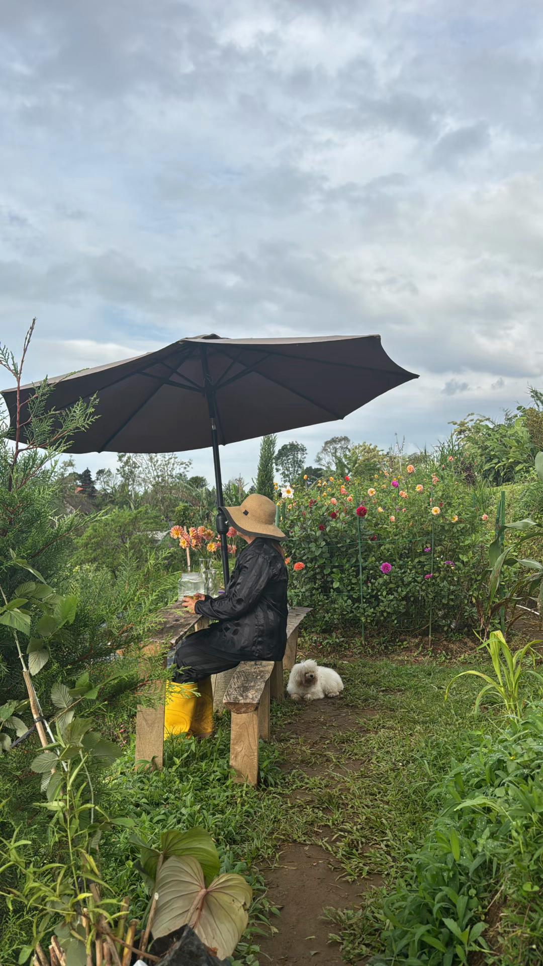 @mama and garden