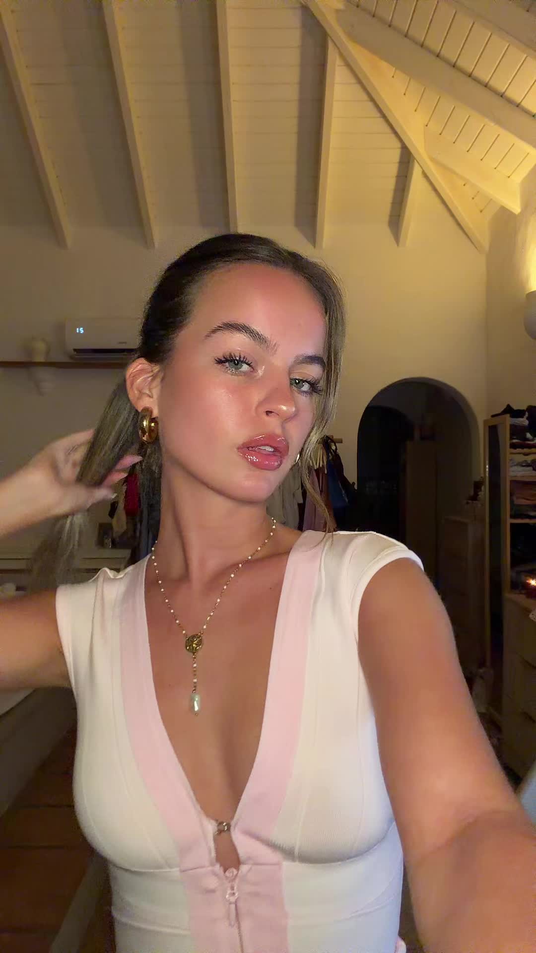 @manoncostaa
